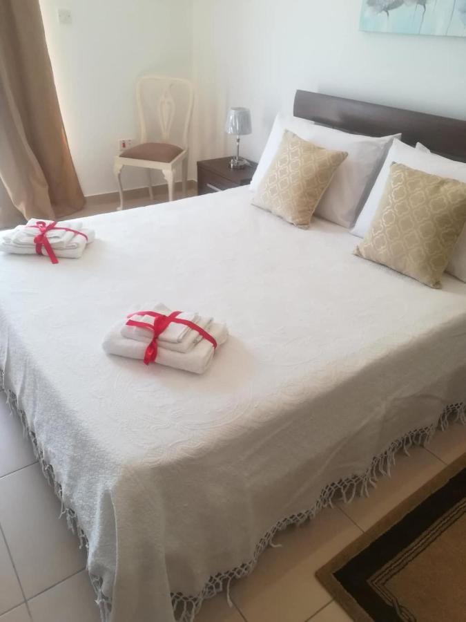 White Pearl Apart 5 Marsaxlokk Extérieur photo
